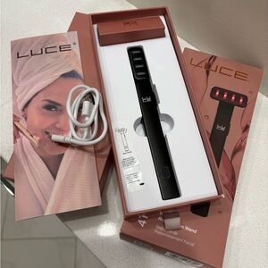 Luce 4T Therapy Facial Rejuvenation Wand
